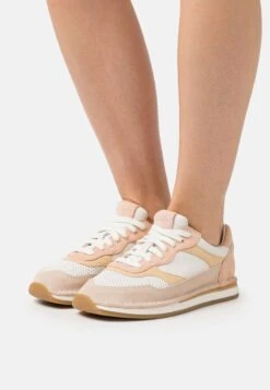 Clarks CRAFTRUN - Sneaker Low - Beige