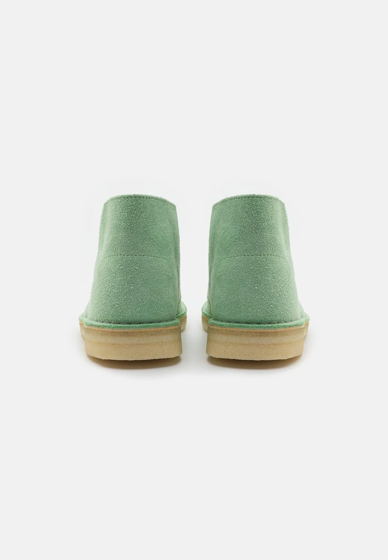 Clarks Originals DESERT BOOT - Sportlicher Schnürer - Light Green - Image 3