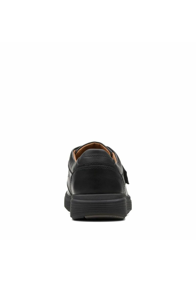 Clarks Business-Slipper - Black Leather - Image 6