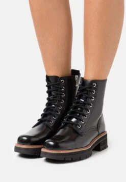 Clarks ORIANNA HI - Schnürstiefelette - Black