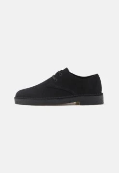 Clarks Originals DESERT KHAN - Sportlicher Schnürer - Black