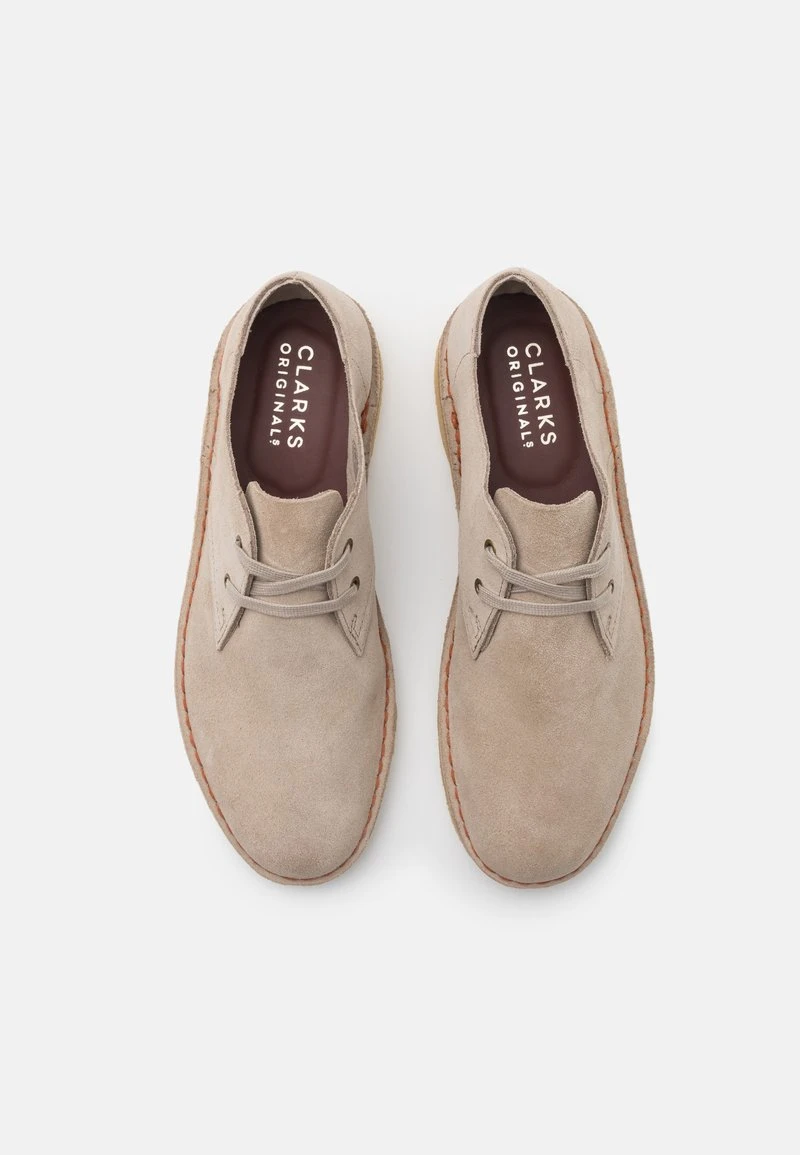 Clarks Originals DESERT KHAN - Sportlicher Schnürer - Sand - Image 4