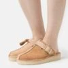 Clarks Originals TREK MULE - Pantolette Flach - Light Tan
