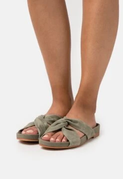 Clarks PURE TWIST - Pantolette Flach - Sage