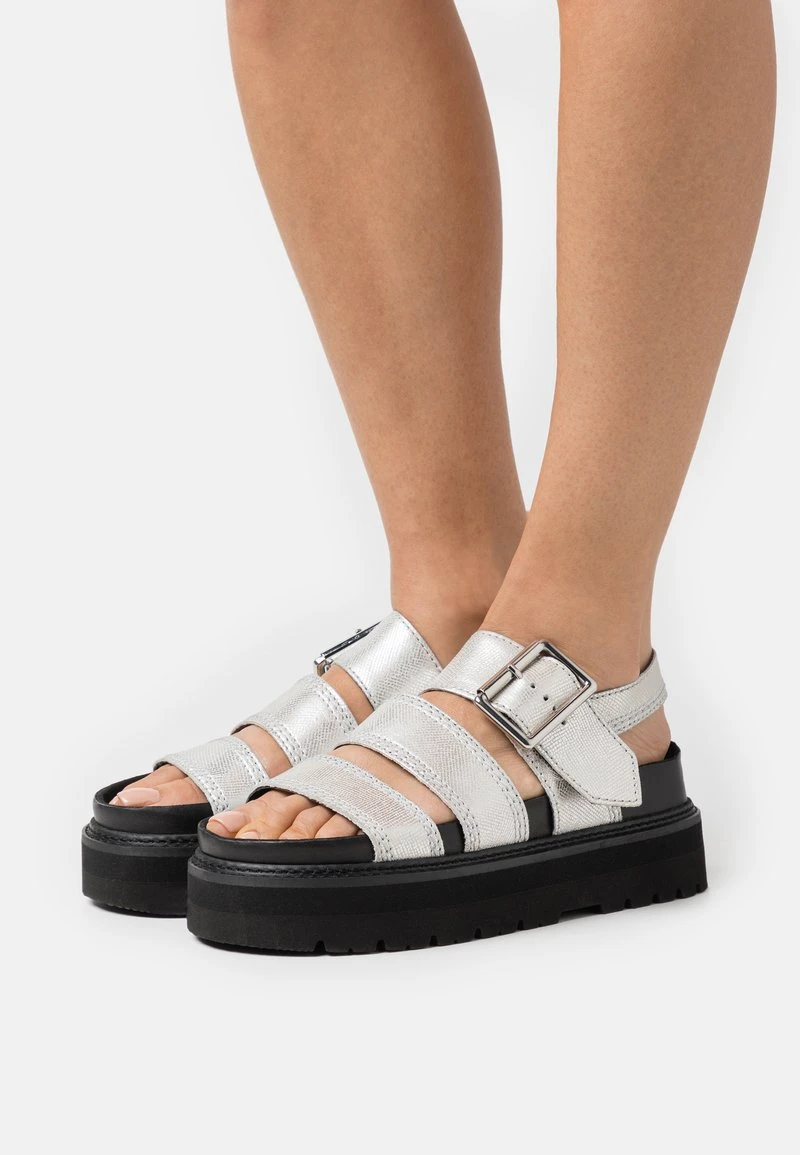 Clarks ORIANNA OVER - Plateausandalette - Silver Metallic