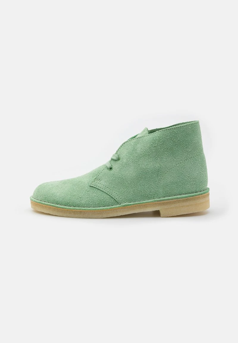 Clarks Originals DESERT BOOT - Sportlicher Schnürer - Light Green